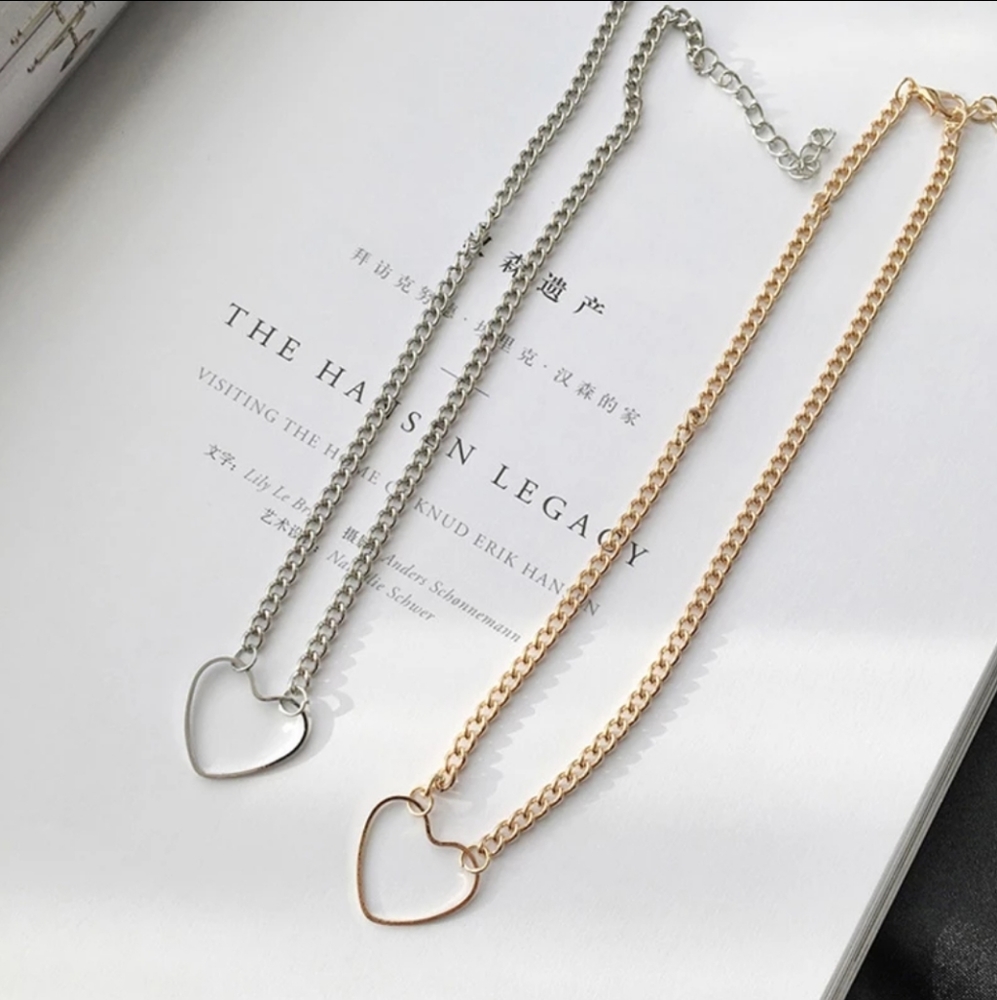 Heart Chain Choker Necklace - Picture 3 of 4